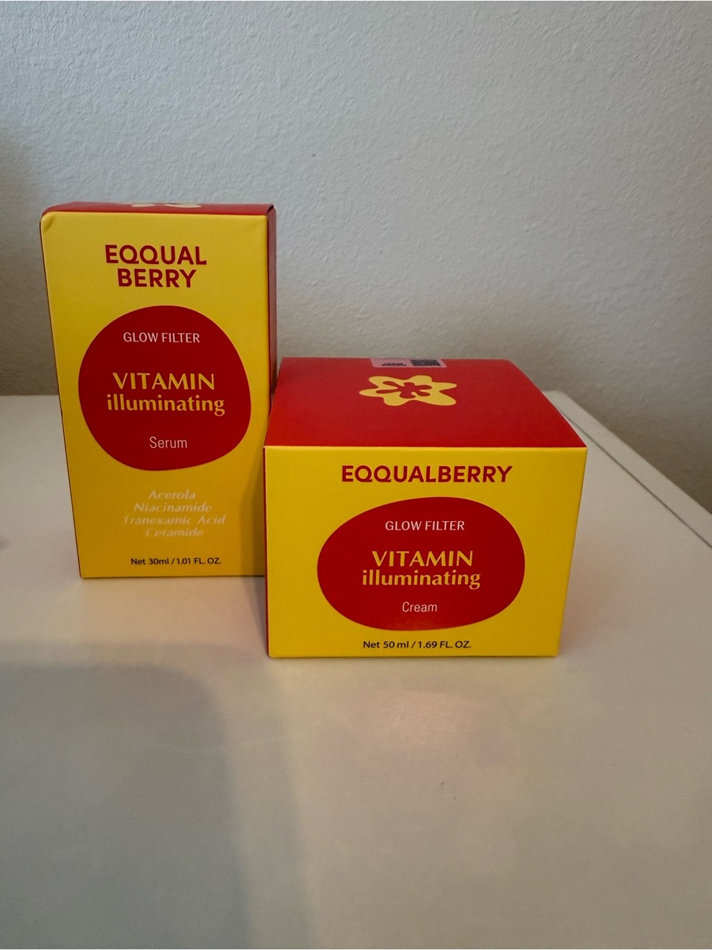Vitamin Illuminating Serum and cream